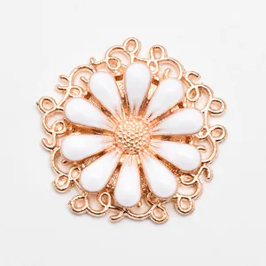 Accessorio a margherita in metallo oro rosa con petali in smalto bianco per acconciature fai-da-te