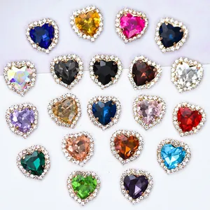 Strass in Cristallo a Forma di Cuore Base in Lega da Cucire per DIY Abito da Sposa Scarpe Borsa Creazione Gioielli Decorativo