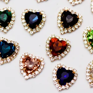 Strass a forma di cuore in cristallo con castone metallico per decorazioni fai-da-te