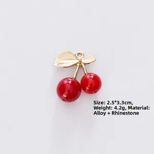 Realistischer Kirschfrucht-Anhänger mit goldenem Legierungsblatt und Strasssteinen für DIY
