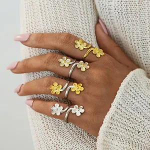 Minimalist 304 Stainless Steel Double Flower Wrap Open Ring Gold Silver PVD Plated Brushed Botanical Floral Adjustable Finger Ring For Women Jewelry