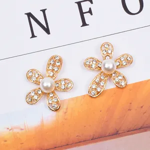 Pendentifs fleurs de mer dorés avec perles et strass pour accessoires de cheveux et sacs