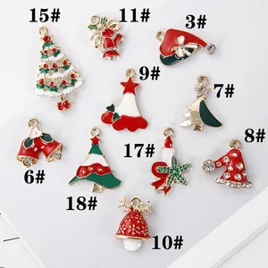 Weihnachtliche Legierungsanhänger mit Emaille-Baum- und Hirschmotiven für DIY-Schmuck
