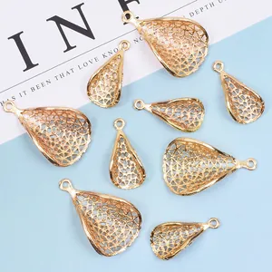 Legierung Hohl Wassertropfen Blatt Anhänger Gold Plattiert Maschengitter Charms Für DIY Halskette Ohrringe Schmuckherstellung Zubehör