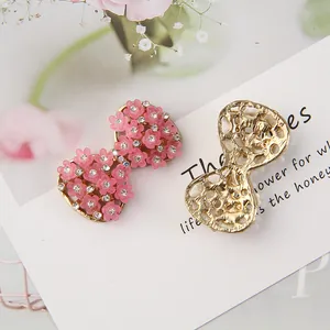 Rosa Blumen-Schleifen-Accessoire mit Strass und goldener Legierung für DIY-Bastelarbeiten