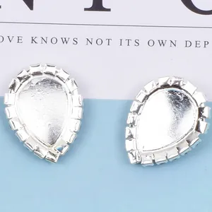 Zwei silberne Tropfen-Krallenfassungen für DIY-Schmuck und Braut-Haarschmuck Zubehör
