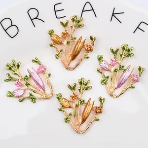 Goldenes Fliederblumen und Blatt Metall DIY Haarschmuck mit bunter Emaille Beschichtung