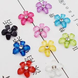 Fiori colorati in resina a 5 petali con strass per nail art fai-da-te e gioielli