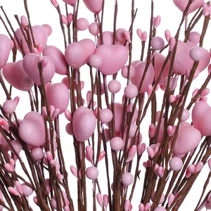 Rami di bacche rosa a forma di cuore per decorazioni di nozze e ornamenti per la casa