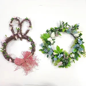 Ensemble couronne lapin en rotin et guirlande d'œufs pour décoration de Pâques