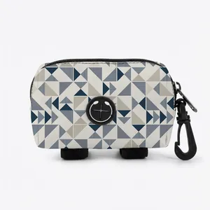 Dispenser portatile per sacchetti di rifiuti per animali con motivo geometrico blu
