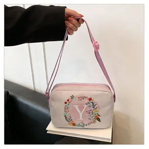 Sac Banane de Mode pour Femmes Impression de Lettres et Fleurs Polyester Sangle Réglable Sac de Poitrine Décontracté Voyage Rangement