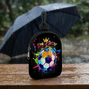 Porte-monnaie en Polyester avec Imprimé Football avec Crochet Mousqueton Sac de Rangement Portable à Fermeture Éclair pour Écouteurs Clés