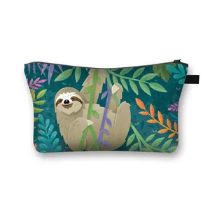 Kosmetiktasche mit Faultier-Muster und tropischen Blättern sowie schwarzem Reißverschluss