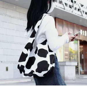 Bolso tote grande con estampado de vaca en blanco y negro para uso diario casual al hombro