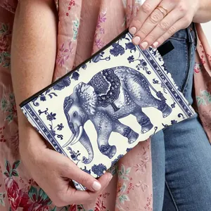 Women Portable Water Resistant Polyester Toiletry Bag Artistic Elephant Floral Print Blue And White Porcelain Style Makeup Organizer Travel Cosmetic Bag