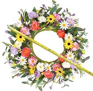 Mètre ruban montrant le diamètre de 16 à 18 pouces de la couronne de marguerites colorées