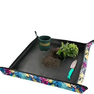 Tapete de jardinería impermeable con borde floral y broches para un trasplante sin manchas