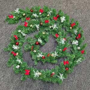 5M Christmas Garland With Encrypted Pine Red Bows White Snowflakes Electroplated Balls For Window Stairs Door Home Decoration