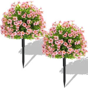 Set van twee paarse eucalyptus kunstplant bollen met tuinmessen voor buitendecoratie