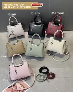 Détails de sacs à main à motif litchi en sept couleurs avec pendentif en forme de cœur