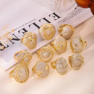 Luxurious 11-piece set of gold-plated geometric rings with sparkling zircon and floral patterns