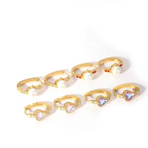 18K gold plated stainless steel hoop earrings with pearls and heart shaped crystals