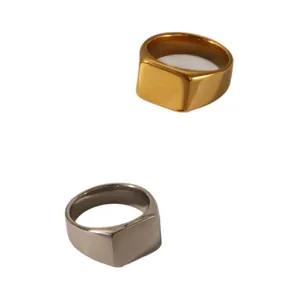 Minimalist square signet rings in gold and silver finish made of high quality stainless steel