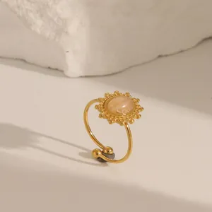 Bague vintage en acier inoxydable doré avec pierre naturelle en forme de soleil et perles