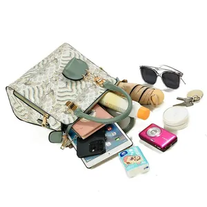 Retro embroidered handbag with large capacity for iPad and daily essentials