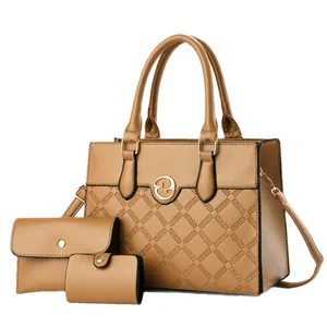 Set di 3 borse in finta pelle marrone con shopper, portafoglio e motivo trapuntato