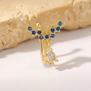 Eleganter goldener Schmetterlings-Nasenclip mit blauen Kristallen und Zirkon-Anhänger