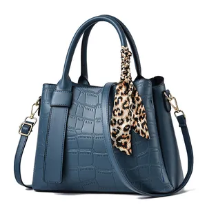 Borsa A Mano Donna Borsa A Tracolla Pelle PU Motivo Coccodrillo Grande Capacità Sciarpa Raso Leopardo Elegante