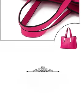 Dettaglio del manico della borsa tote in PU intrecciato magenta e attacco in metallo