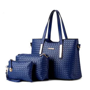 Set borse tre pezzi in ecopelle intrecciata blu navy con dettagli in metallo dorato