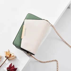 Mini bolso bandolera bicolor con cadena dorada y estampado Romantic Paris