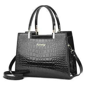 Women Glossy PU Leather Crocodile Pattern Handbag Fashion Large Capacity Shoulder Crossbody Bag Elegant Commuter Lady Purse