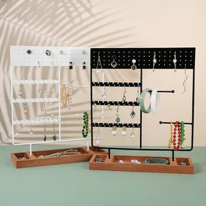 Soporte organizador de joyas en madera de acacia y hierro con base de almacenaje