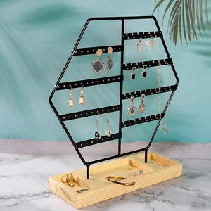 Organizador de pendientes hexagonal de metal con base de pino para exhibir joyas