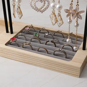 Support à bijoux avec socle en bois et cadres en métal pour bagues et boucles d'oreilles