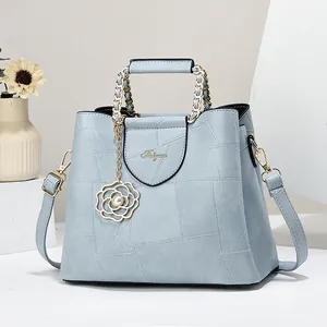 Women's Fashion PU Leather Tote Bag Large Capacity Geometric Stitching Handbag With Flower Pendant Shoulder Crossbody Bag For Daily Commute
