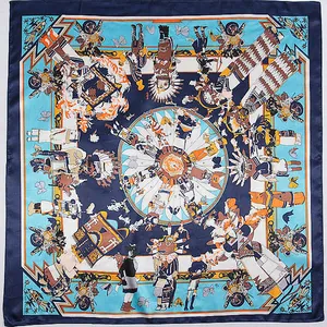 Carré de soie 90x90cm au motif ethnique Kachina avec des détails bleus et artistiques