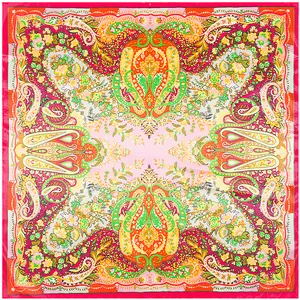 Carré de soie bohème 90x90cm avec motifs paisley colorés et fleurs sur fond blanc