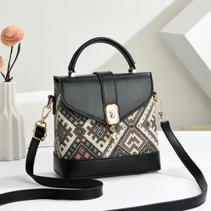 Vintage Women Ethnic Jacquard Bucket Bag PU Leather Patchwork Pixel Pattern Shoulder Crossbody Handbag With Bear Lock Buckle