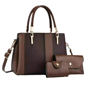 Ensemble trois pièces de sacs en toile rayée marron avec ferrures dorées chic