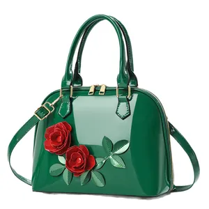 Sac à main vert foncé élégant avec roses 3D et détails dorés pour femmes chic