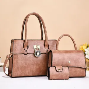 Ensemble 3 pièces de sacs fourre-tout marron avec coutures matelassées et boucles