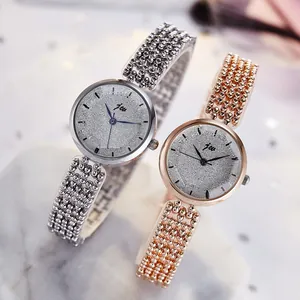 Montre à Quartz de Mode pour Femmes Avec Cadran Scintillant à Paillettes Et Bracelet en Chaîne de Perles Métalliques à Plusieurs Rangs Montre-Bracelet Élégante