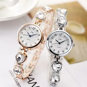 Elegante Herz Armbanduhr Für Damen Mode Strass Einlage Quarzwerk Roségold Silber Legierung Armbanduhr Für Frauen