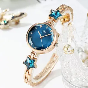 Elegant Women Fashion Quartz Watch Star Charm Rhinestone Dial Alloy Chain Strap Luxury Ladies Wristwatch Accessory